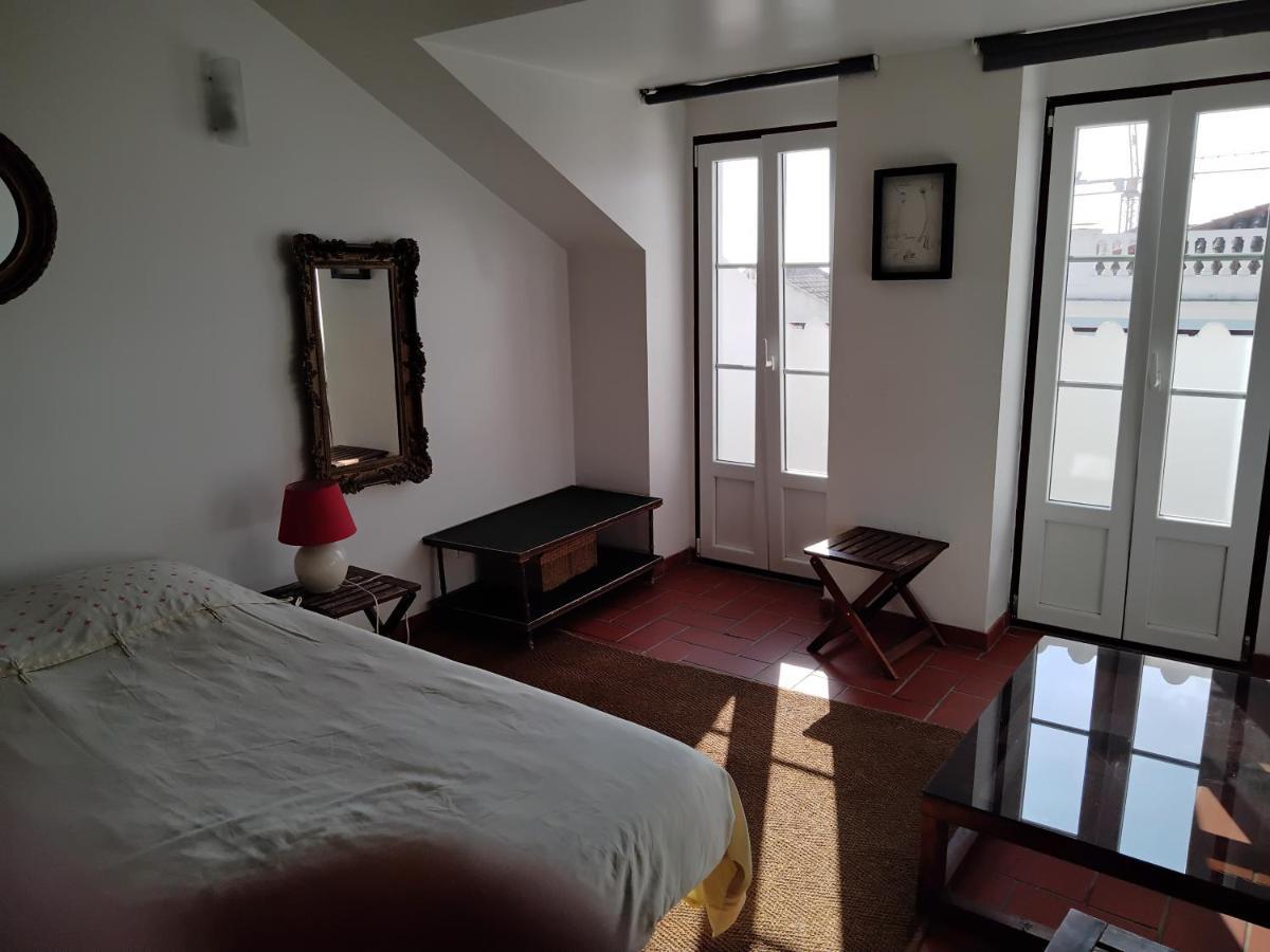 Appartamento Great Duplex In Historical Center Lisbona Esterno foto